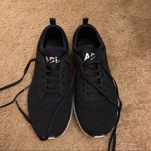 APL Techloom Phantom